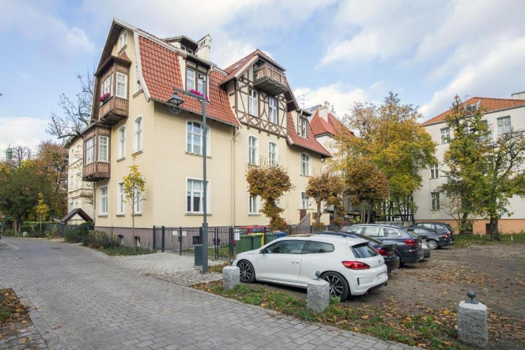 Apartament Lion - Parkowa 19 Plaza 2 Min Sopot